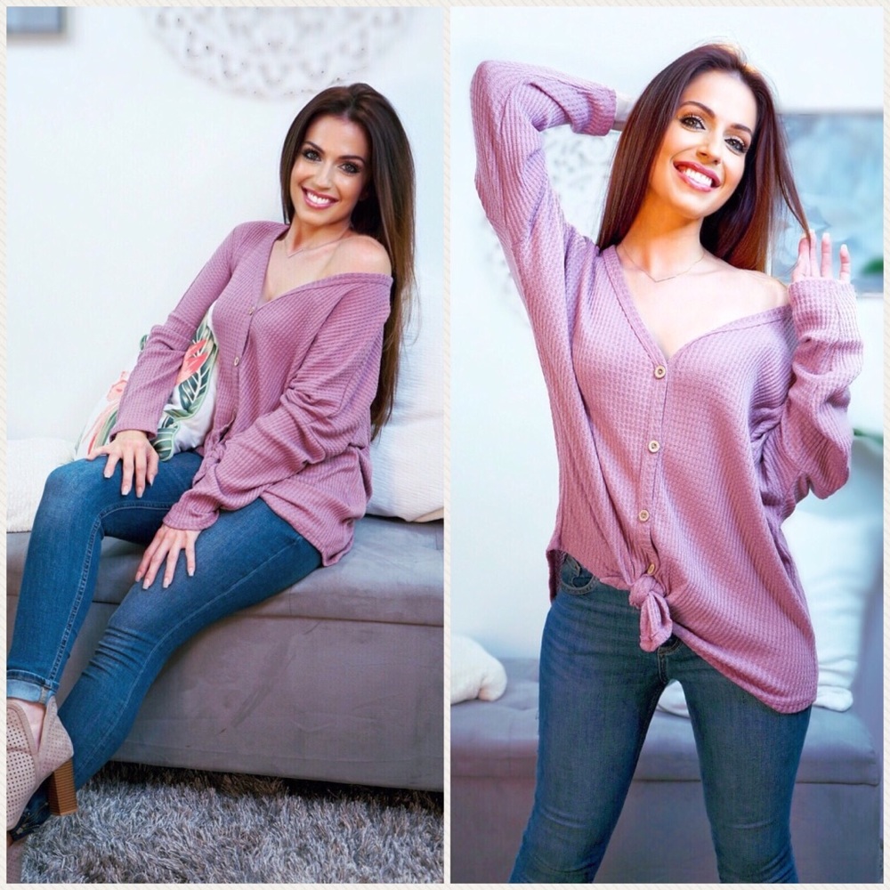 FIRESIDE ROMANCE Mauve waffle-knit button top - Picture 3 of 6